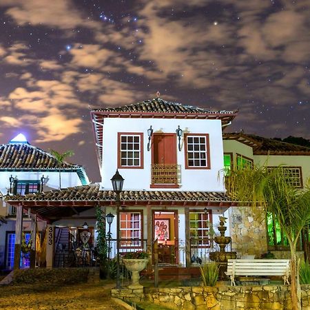 Templo do Sol Acomodações Prados Extérieur photo